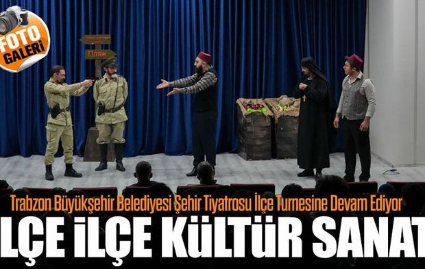 İlçelerde Tiyatro Şöleni Sürüyor: Muhacirlik Oyunu Büyük İlgi Görüyor