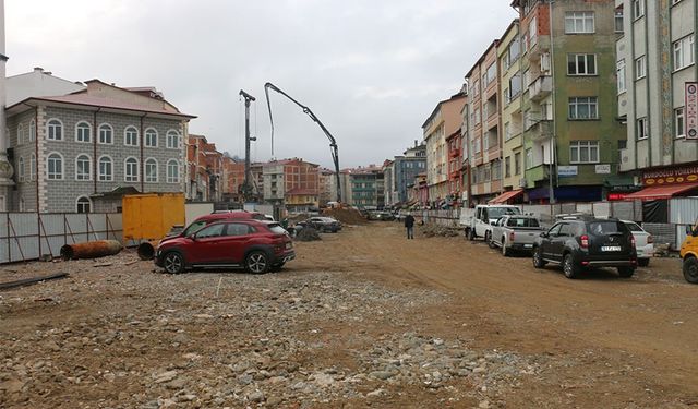 Of’ta kentsel dönüşüm inşaatına başlandı