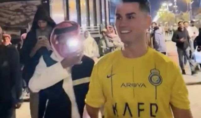 Adanalı Ronaldo Suudi Arabistan'da Adeta Bir Fenomen Haline Geldi!