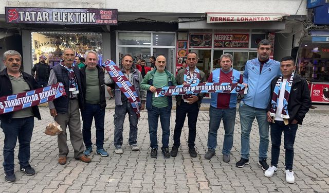 Artvin Trabzonspor Taraftarlar Derneği'nden Hopa ve Kemalpaşa'ya Coşkulu Ziyaret!