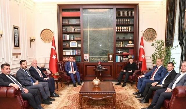 Bayburt Heyeti Ankara'da Milli Savunma Bakanı ve Ankara Valisi ile Görüştü