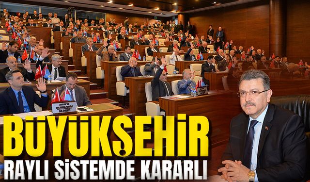 Trabzon Büyükşehir Belediye Meclisi'nin Mayıs ayı toplantısı, Başkan Ahmet Metin Genç'in yönetiminde gerçekleşti