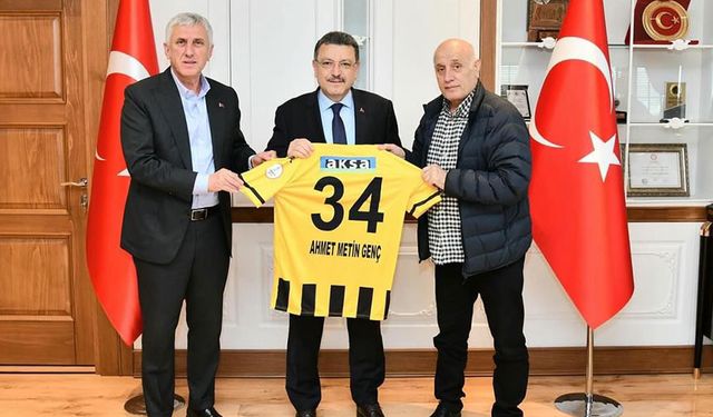 İstanbul Spor kulüp başkanı Of ve Trabzon belediye başkanlarına ziyaret