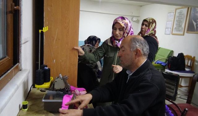 Ekrem Usta'nın 42 Yıllık Yolculuğu: Türkiye'nin Dikiş Makinesi Ustası
