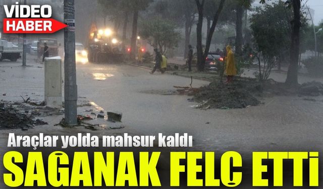 Giresun’da Sağanak Yağış Hayatı Felç Etti! Araçlar Yolda Mahsur Kaldı