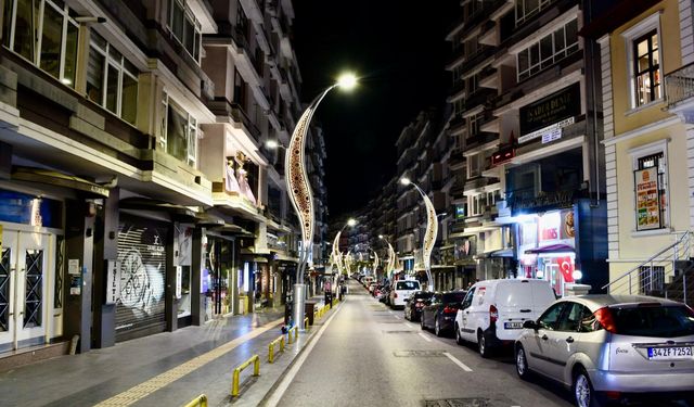 Samsun Çiftlik Caddesi’nde Aydınlatma Çalışmaları Tamamlandı!