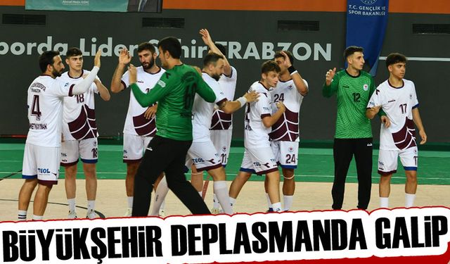 Büyükşehir Hentbol Deplasmanda Galip