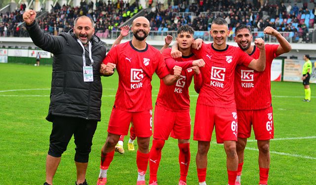 Sebat Gençlikspor, liderin ensesinde dolaşıyor