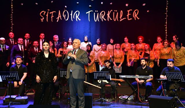 Trabzon’da Sağlık Çalışanlarından Gönüllere Dokunan Bir Gece