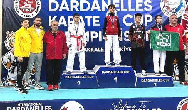 Trabzonlu karateciler, Uluslararası Dardanelles Cup Karate Şampiyonası’ndan madalya ile döndü