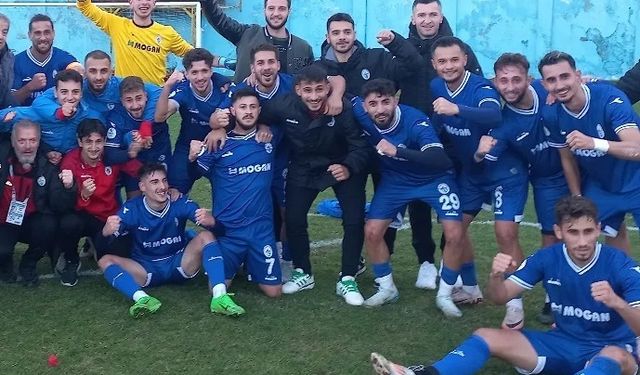 Osmaniye Galibiyeti İlaç Gibi Geldi: Pazarspor Umut Tazeledi!