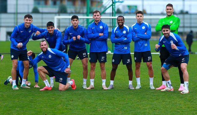 Millilerine kavuşan Çaykur Rizespor Eyüp maçı hazırlıklarını tam kadro olarak sürdürüyor