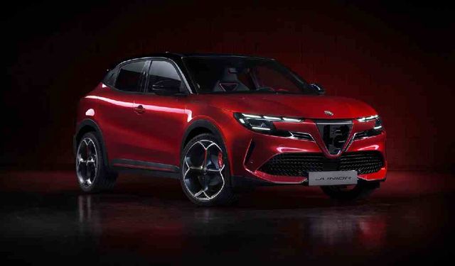 1,5 Milyona Alfa Romeo Junior Türkiye’de! Lüks SUV Satış Rekorları Kıracak