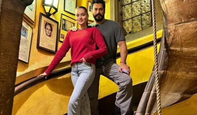 Fahriye Evcen ve Burak Özçivit’ten Fransa’da Mutlu Aile Pozları