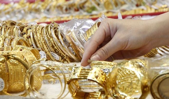 Altın fiyatları güne rekorla başladı! Gram ve çeyrek altında son durum