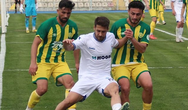Pazarspor’dan Deplasmanda Acı Son! Uzatmada Gelen Gol Play-Off Hedefini Sarstı