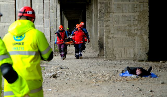 Samsun'da Ulusal Medikal Kurtarma tatbikatı gerçeği aratmadı