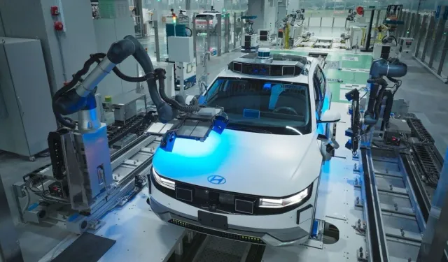 Hyundai’den Geleceğin Şarj Devrimi! Aracınızı Artık Robotlar Şarj Edecek