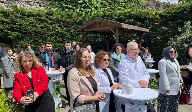 Eczacılardan 186 Yıldır Değişmeyen Güvence: “Sağlık Uzakta Değil, Eczacınla Yanında”