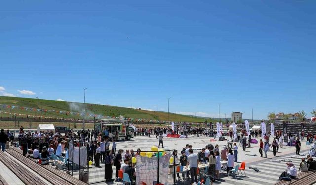 8. Dede Korkut Şenliklerinin 5. günü, her temadan etkinliğe sahne oldu