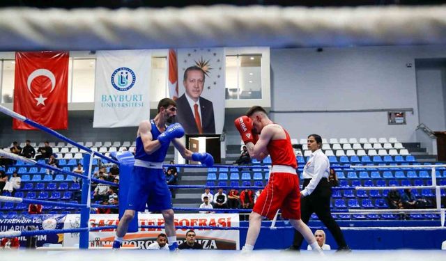 Bayburt’ta ’Boks Turnuvası’ düzenlendi