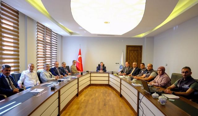 İl Özel İdaresi bünyesinde yürütülen proje ve yatırımlar değerlendirildi