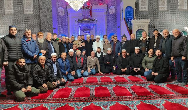 Seher Vakti Dualarla Buluşma! Trabzon’da Camilerde Maneviyat Dolu Sabah