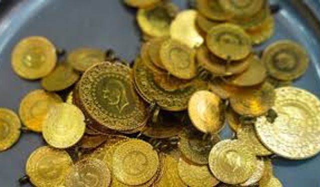 Altın Fiyatlarında Dalgalanma Sürüyor: Gram Altın 4 Bin 156 Liradan İşlem Görüyor