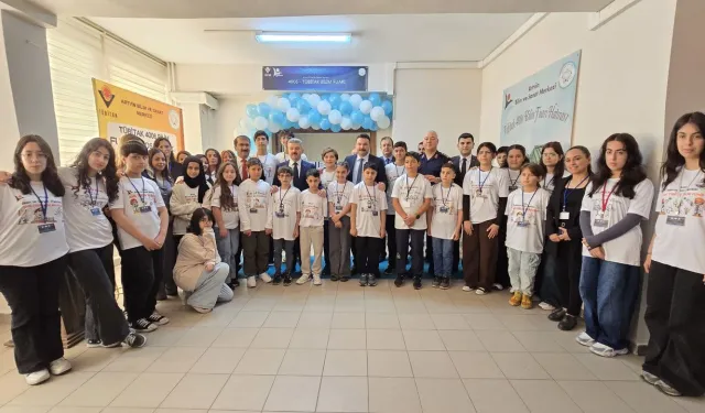 Artvin’de TÜBİTAK Bilim Fuarı Coşkuyla Açıldı: 18 Proje Ziyaretçileri Büyüledi
