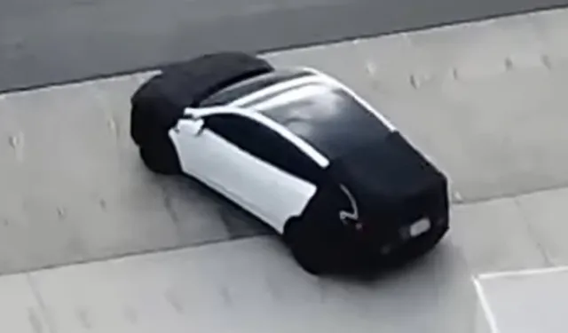 Tesla'nın Sır Gibi Sakladığı Yeni Modeli Ortaya Çıktı! Türkiye Fiyatı Togg'u Tehdit Ediyor
