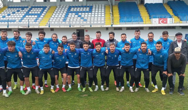 Pazarspor’dan Duygusal Veda: “Kupalar Gider, Onurumuz Kalır”