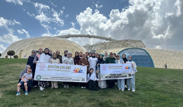 Of İmam Hatipli Öğrencilerden Konya’ya Medeniyet Yolculuğu