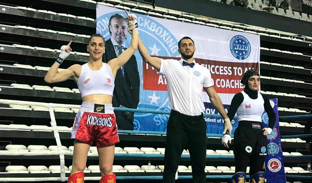 Ortahisar Belediyesi Sporcuları, Kick Boks Dünya Kupası’nda Çifte Altın Kazandı