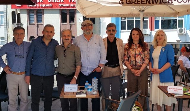 Trabzon’da Anlamlı Kitap Buluşması: Vali Aziz Yıldırım’dan Yazarlara Destek