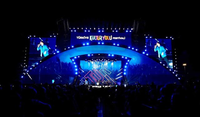 Olaylı festival, Alişan konseri ile sona erdi