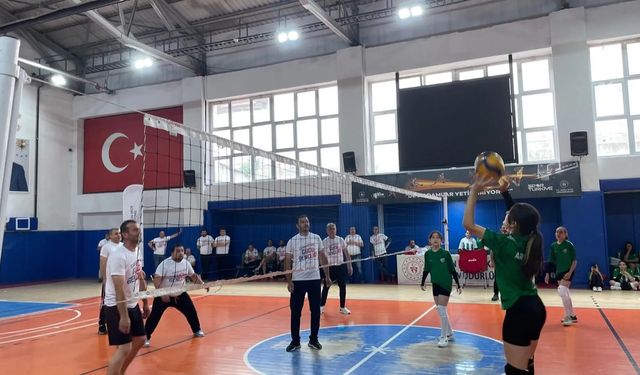 Sahada Baba-Oğul Buluşması! Artvinspor’dan Babalar Günü’ne Yürek Isıtan Organizasyon