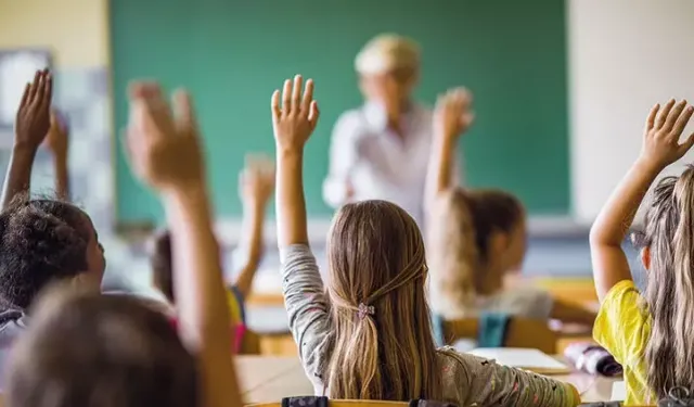 Lise eğitimi 2 yıla mı düşecek? Bakan Tekin’den net açıklama