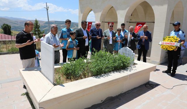 Abdulvehhap Gazi ve Beyböyrek Bayburt’ta Dualarla Anıldı