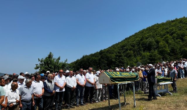 İstanbul'dan Ordu'ya Acı Haber! Yan Yana Defnedildiler...