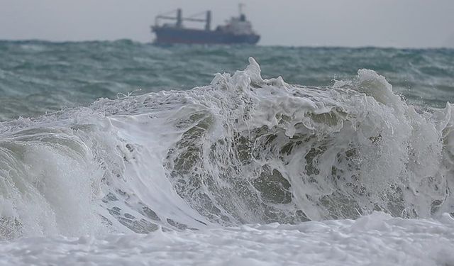 Rusya’da Yerin Altı Durmuyor! 7.4’lük Depremin Ardından Tsunami Alarmı Verildi