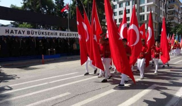 28 Ekim resmi tatil mi, yarım gün mü? Çalışanlar dikkat!
