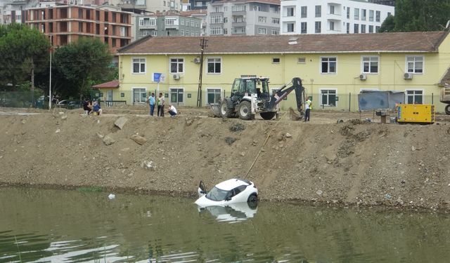 SUV Araç Irmağa Düştü! Samsun'da Feci Kaza