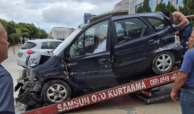 Kaza Yapan Engelli Sürücü Çekici Üstünde Hastaneye Gitti