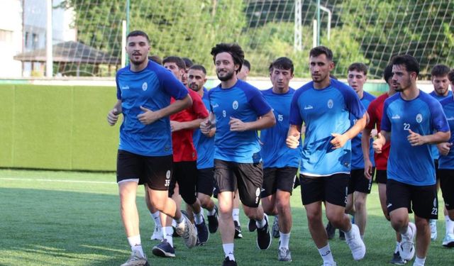 Pazarspor’da Yüksek İrtifa Mesaisi! Hedef Lige Galibiyetle Başlamak