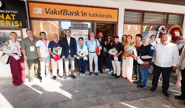 Renkler Akçaabat’ta buluştu Tuvalde buluşan kültürler