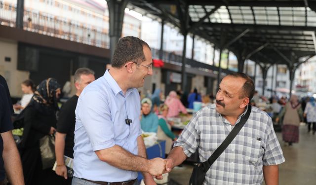 Başkan Ekim’in Yoğun Mesaisi: Her Saat Esnaf ve Vatandaşların Yanında