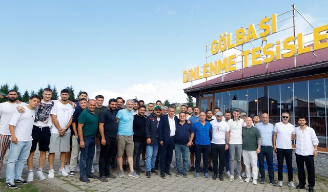 1461 Trabzon FK’dan Haçka Yaylası Çıkarması! Hem Moral Hem Turizm Desteği