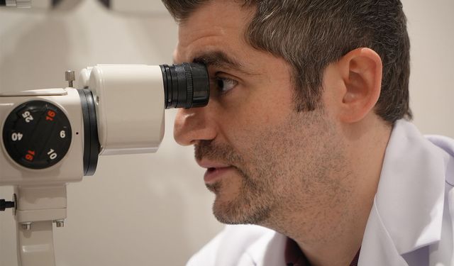 UV Blokajı Olmayan Zarar Veriyor! Uzmandan Gözlük Uyarısı