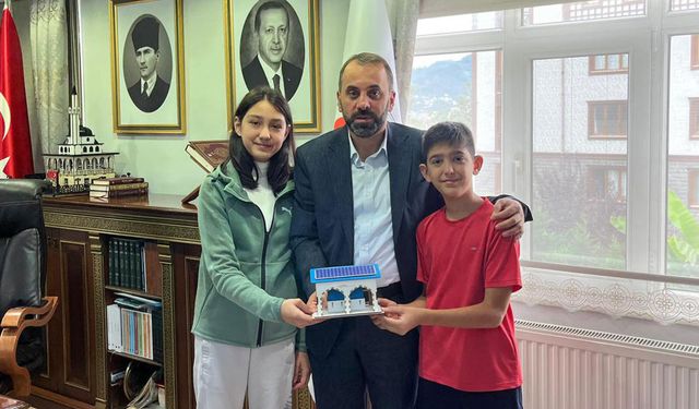 Küçük kalplerden büyük merhamet