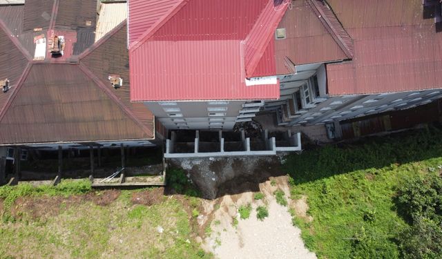 Heyelan Yaşanmıştı! Riskli Duvar Yenilendi